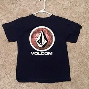 Volcom t-shirt